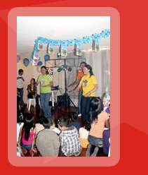 Shows musicales, mini carnavalito con sonido, luces y recreacion.